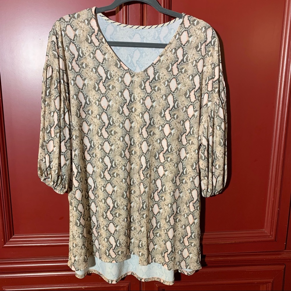 Snake Print Woman’s Top